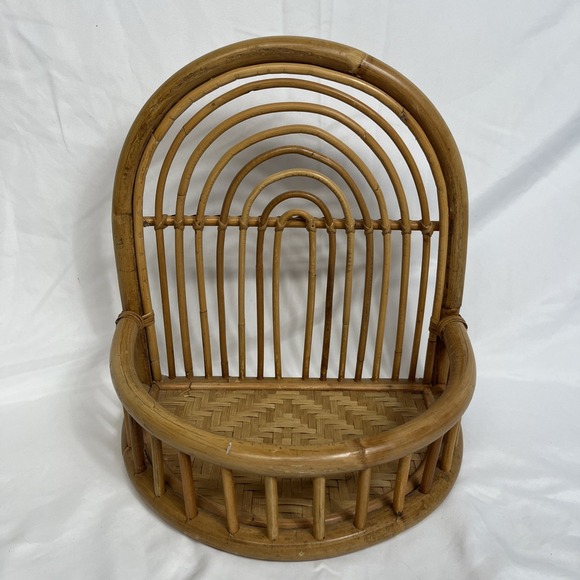 RAINBOW RATTAN WALL SHELF ‎  11.5" W x  12" H x 7.5" L - Picture 1 of 13